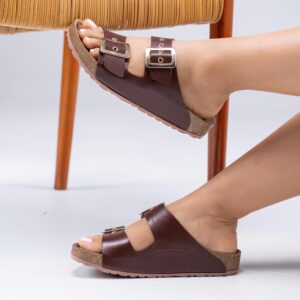 SANDALIAS ALINNA en Avellana