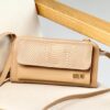 La Novedad CARTERA PORTACELULAR
