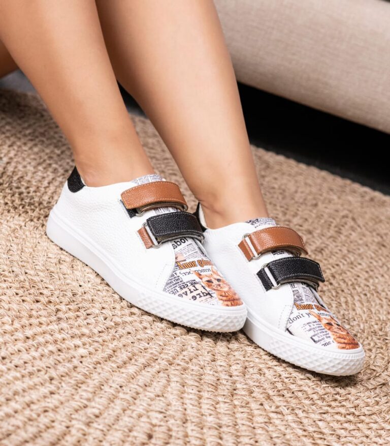 TENIS ESTAMPADO en Marron