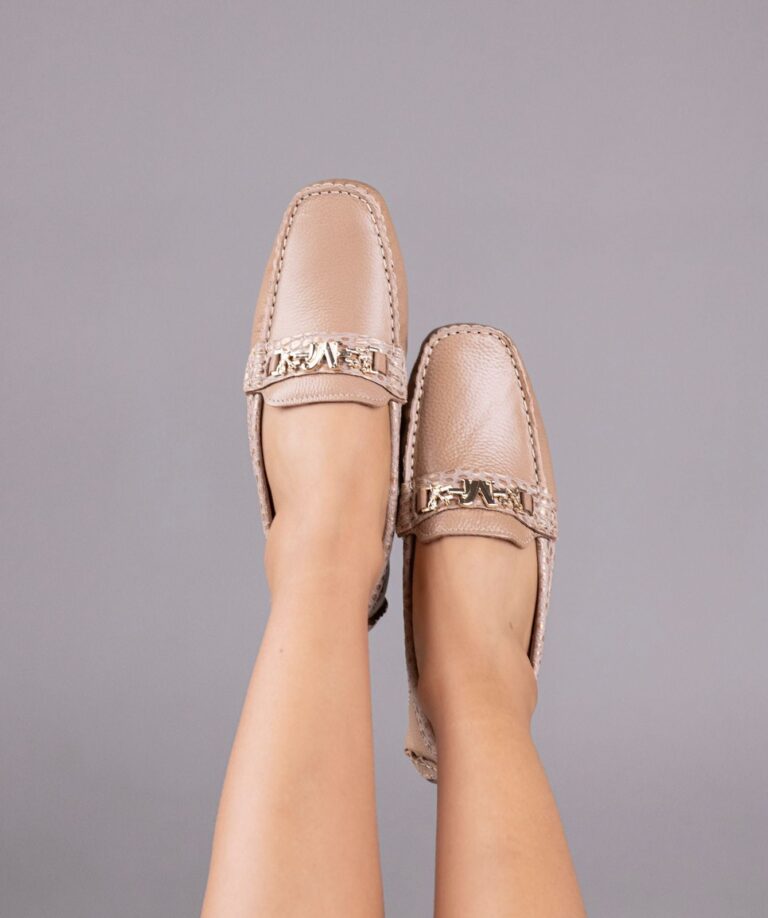 MOCASIN HERRAJE en Capuchino