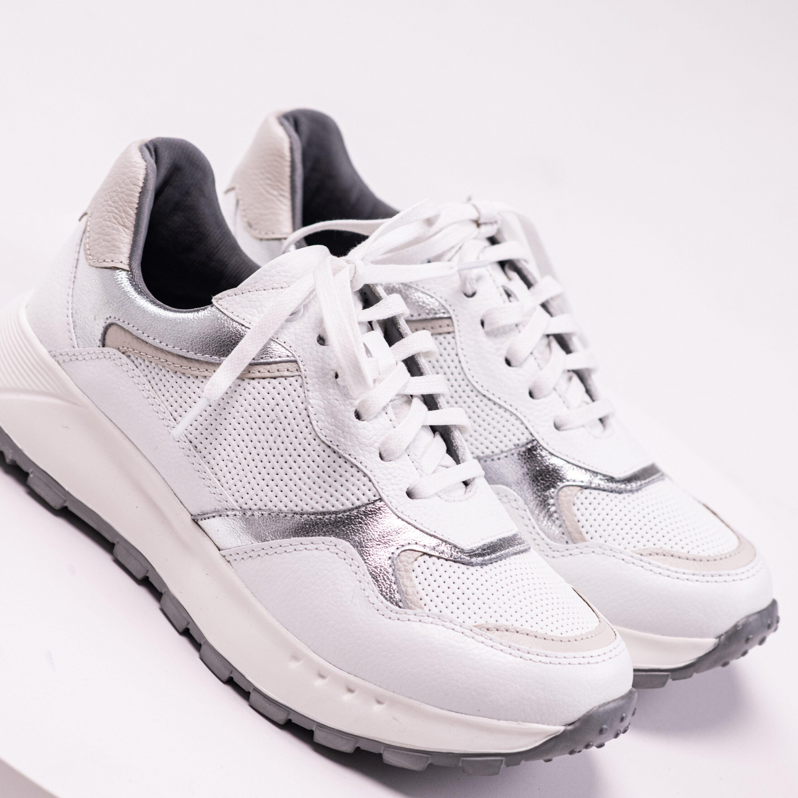 TENIS CHIC